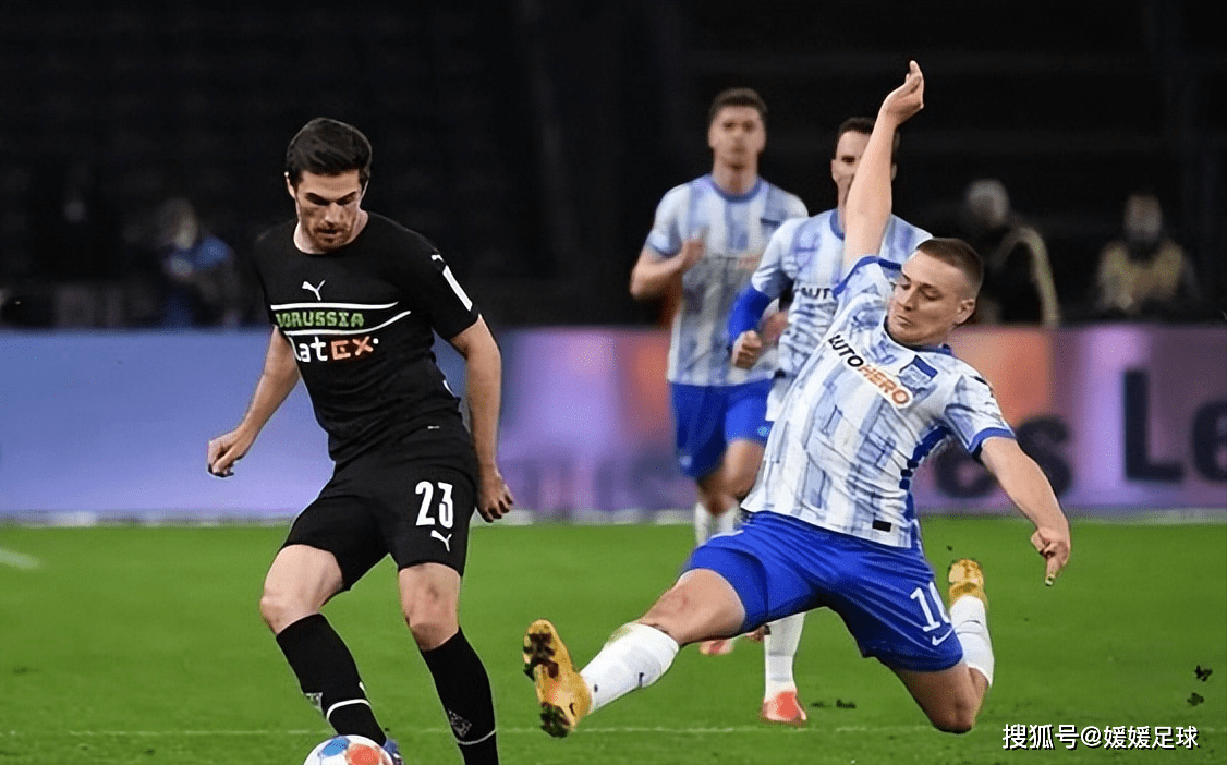 关于奥格斯堡球员专注备战下场比赛,迎战柏林赫塔的信息 关于奥格斯堡球员专注备战下场比赛,迎战柏林赫塔的信息