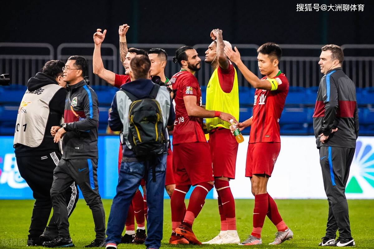 日本队完胜葡萄牙队,马龙扛起全队 日本队完胜葡萄牙队,马龙扛起全队