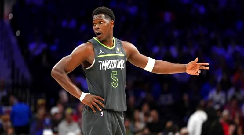 森林狼遭遇失利,球队调整备战下一场 森林狼遭遇失利,球队调整备战下一场