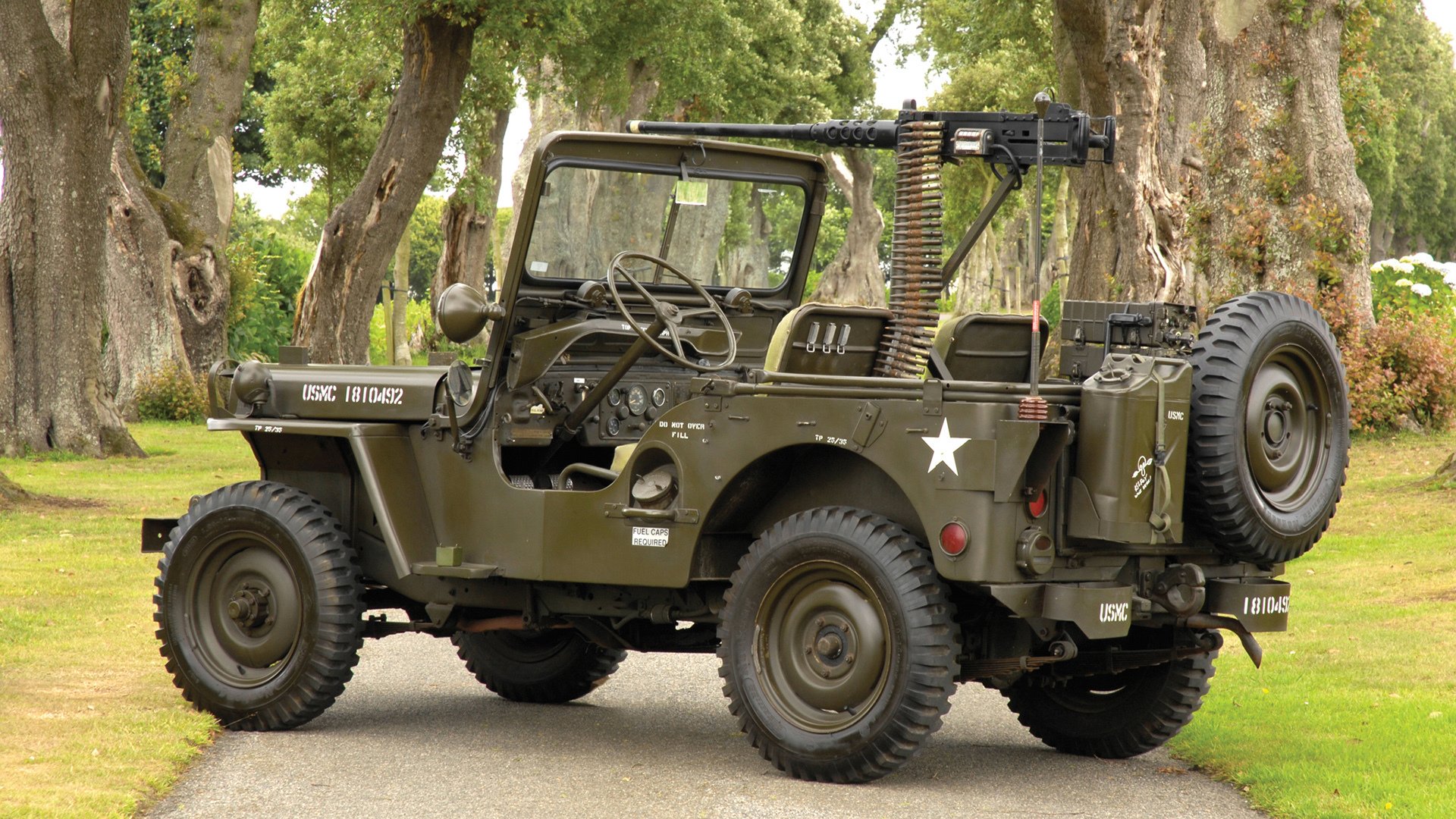 跨界风暴，当黄蜂掀翻猛龙，福克斯在街道赛道上闪电超车